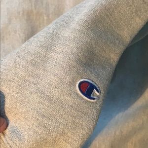 Champion Sweaters - XL Champion Sweat shirt Champion Sweaters - XL Champion Sweat shirt